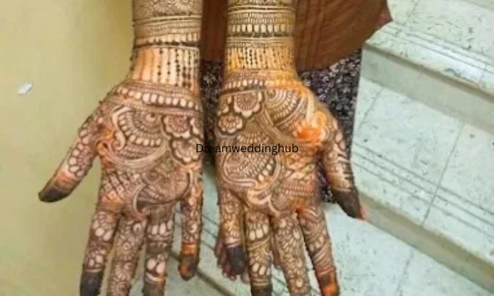 Prathiksha Mehndi Artist
